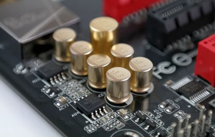 ASRock Fatal1ty 990FX Killer (21)