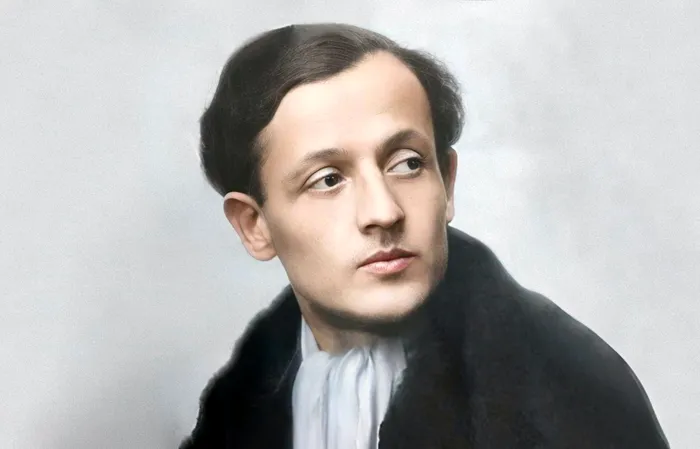 Regizorul Victor Ion Popa. Foto colorizare Playtech