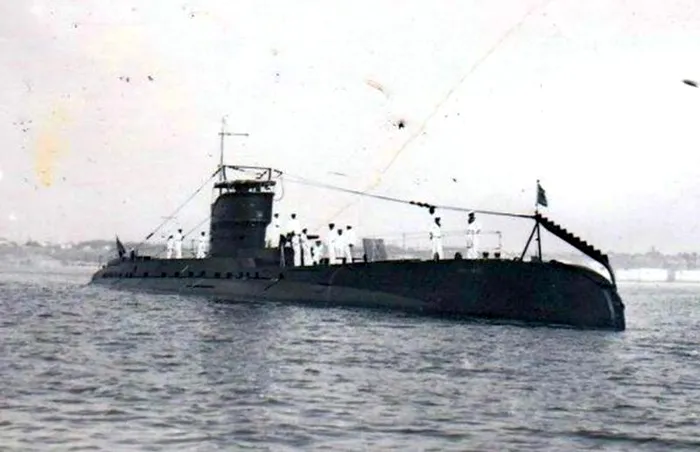 Submarinul românesc Delfinul 3