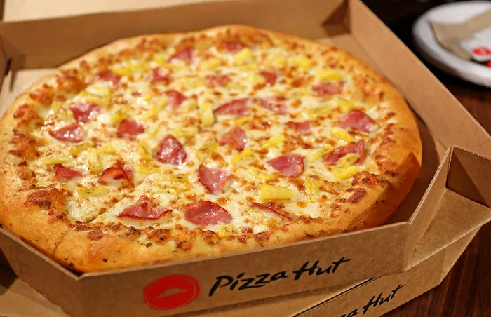 Pierderi uriașe pentru KFC și Pizza Hut în România. Ce se întâmplă în acest moment