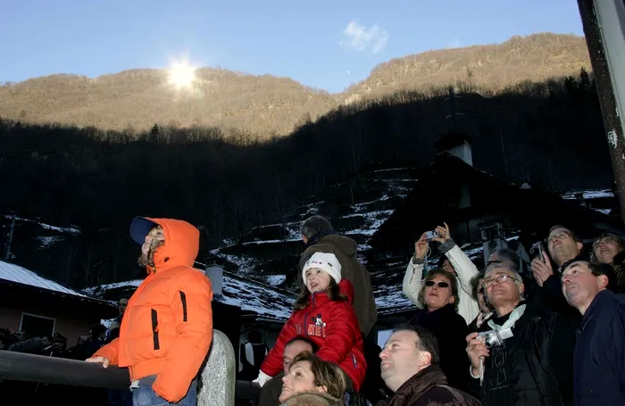 Viganella, Italia oglinzi 2