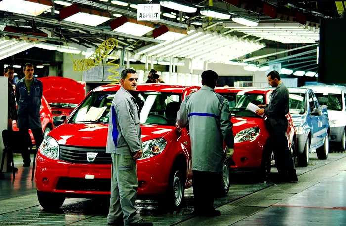 Dacia fabrica Mioveni imagine de iluastratie