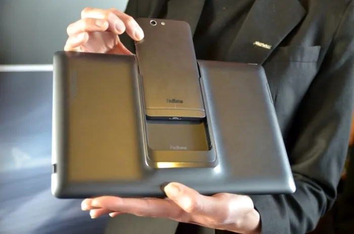 Asus PadFone Infinity Docking