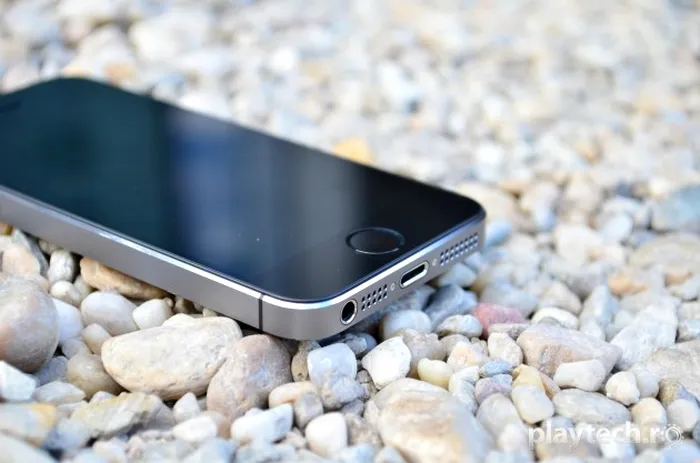 iPhone 5S calitatea materialelor