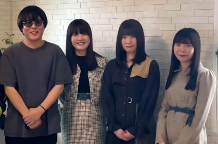 bărbat japonez de 36 de ani, cu 10 copii de la 4 femei