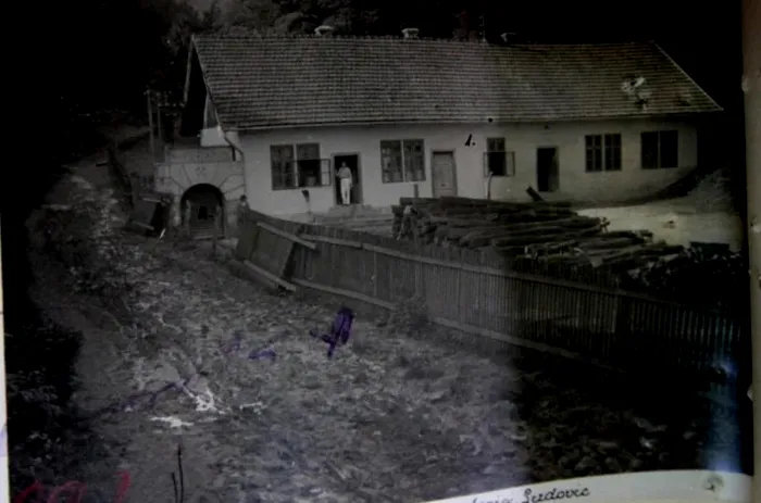 Camara de aur jefuita de banda lui Totu. Foto Arhivele Nationale