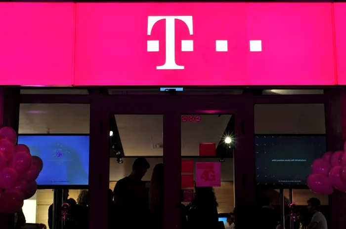 ihone 6 si 6 plus lansate Telekom Romania