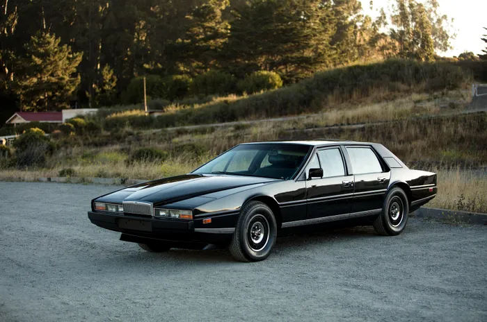 Aston Martin Lagonda