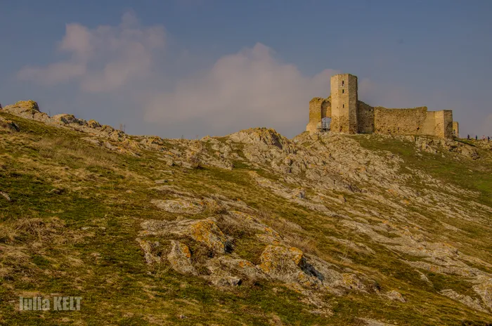cetatea-enisala-dobrogea-foto-iulia-kelt
