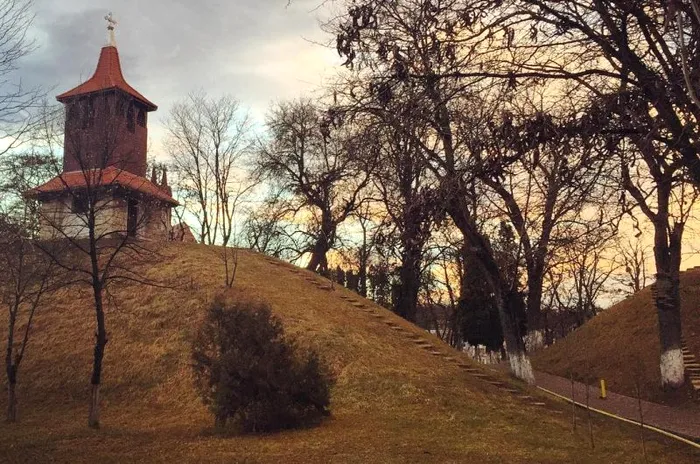 Biserica Calvaria din Mănăștur