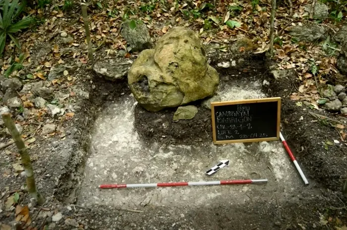 Piramide complex mayaș 3