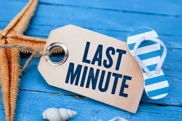 „Doar 2 camere disponibile”. Ce se ascunde, de fapt, în spatele acestui mesaj atunci când faci rezervări online