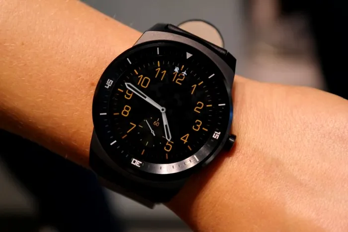 lg g watch r 3