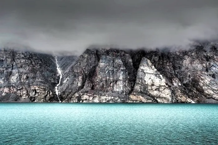 Top 5 cele mai mari insule de pe Pământ. Unde se află și câți locuitori au