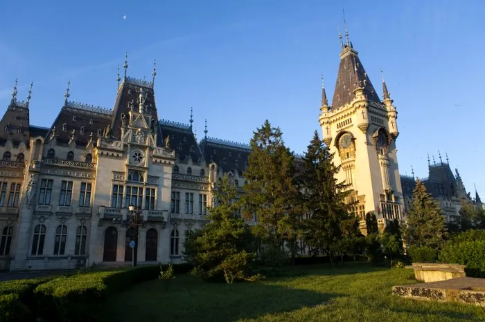 Iasi, un oras incarcat de traditii 