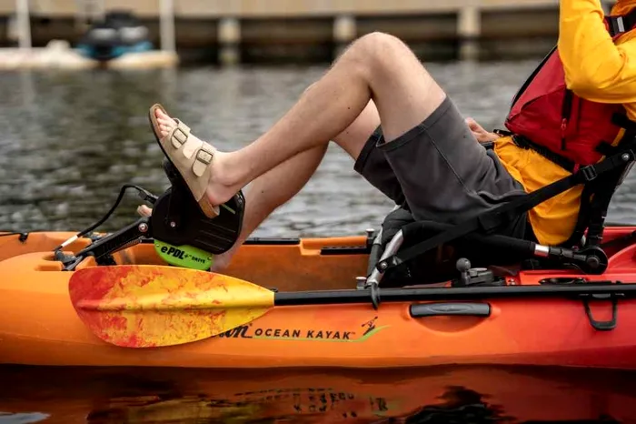 Propulsia la kayak electric