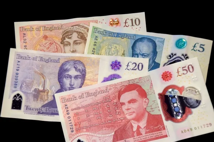 Churchill, Jane Austen, Turner și Alan Turing bani Anglia