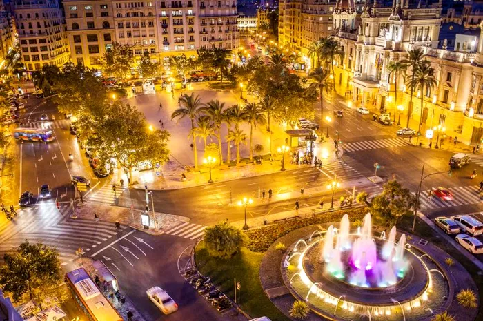Valencia, unul dintre cele mai ieftine oraşe din Spania (Foto: Profimedia)