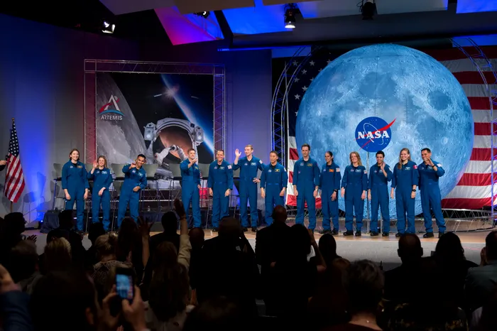 De ce se întorc astronauții din spațiu cu 7 centimetri mai înalți 