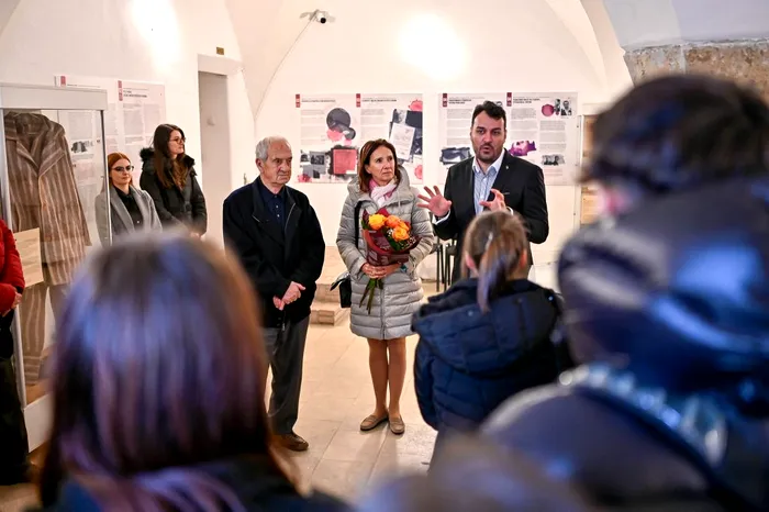 Carmen Iohannis, apariţie neaşteptată în minivacanţa de 1 Decembrie. Unde a fost fost văzută Prima Doamnă. Foto