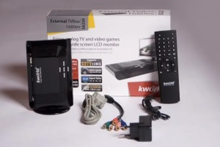 Kworld SA220 1680ex, TV Tuner extern, Kworld TV Tuner, TV Tuner Kworld SA220 1680ex, TV Tuner CRT, TV Tuner LCD, TV Tuner telecomanda, TV Tuner VGA, TV Tuner HDMI, TV Tuner DVI 