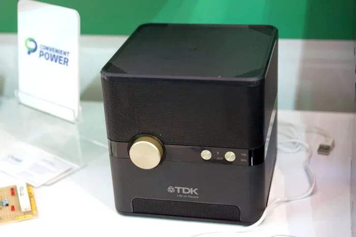 Incarcarea Wireless Radio TDK