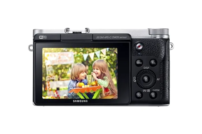 NX3000 Black 3