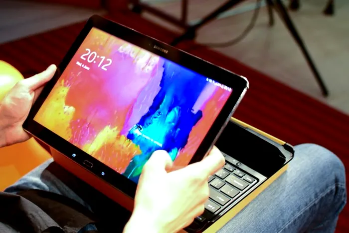 Sasmsung Galaxy Note 12--5