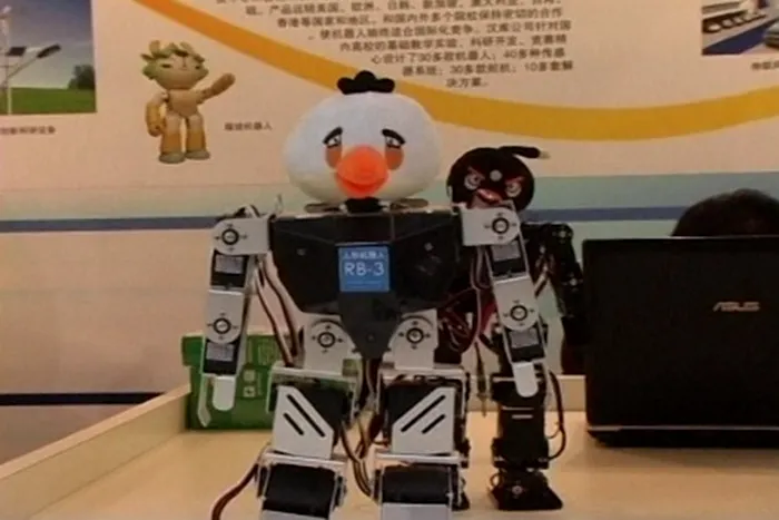 angry birds robot tratament handicap