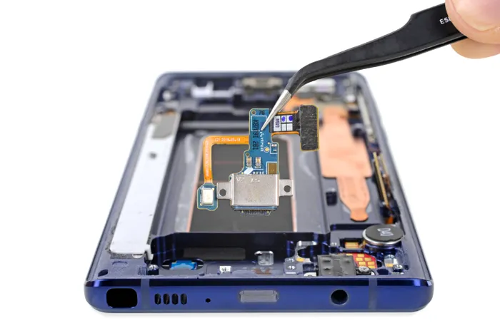 Samsung Galaxy Note 9 dezasamblat (5)