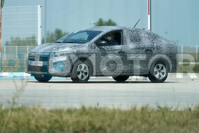 Dacia Logan in probe