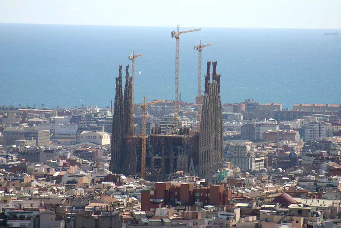 Sagrada Família în 1985