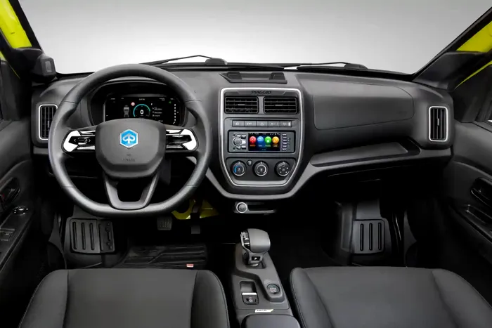 Bordul de la Piaggio Porter NPE