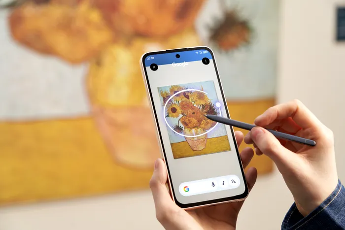 TCL NXTPAPER 70 Pro, noul telefon cu Android lansat la CES 2025