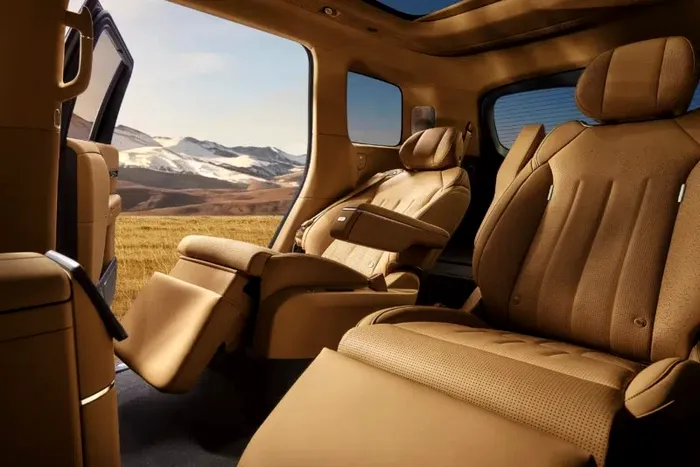 Xpeng GX, alternativă la Range Rover - locuri spate