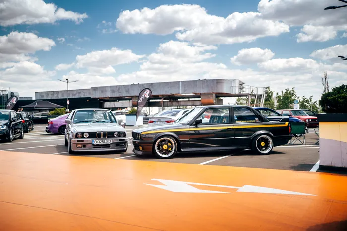 Pasionații de mașini au motiv de sărbătoare. Show auto impresionant la Mega Mall