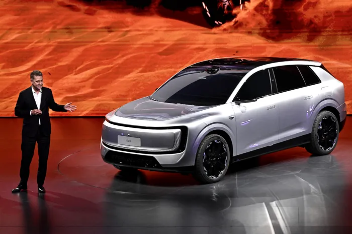 Audi E7X SUV