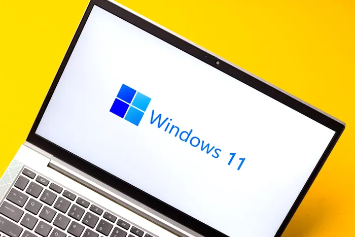 laptop cu windows 11 microsoft