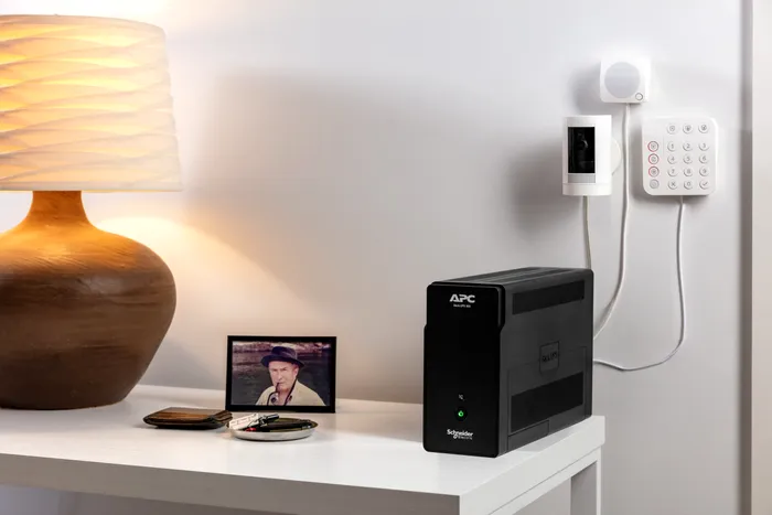 APC Back-UPS BK de la Schneider Electric este esențial în foarte multe scenarii