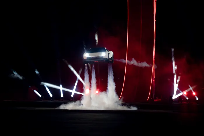 Tesla Roadster zbor 2