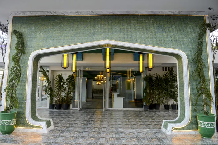 Cel mai mare hotel de pe litoralul românesc urmează să fie redeschis sâmbăta viitoare