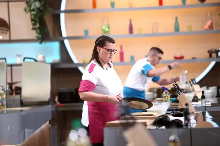 Secretul clătitelor care nu rămân crude şi se coc uniform, dezvăluit la Chefi la cuţite 2023. Ingredientul pe care nu trebuie să îl omiţi