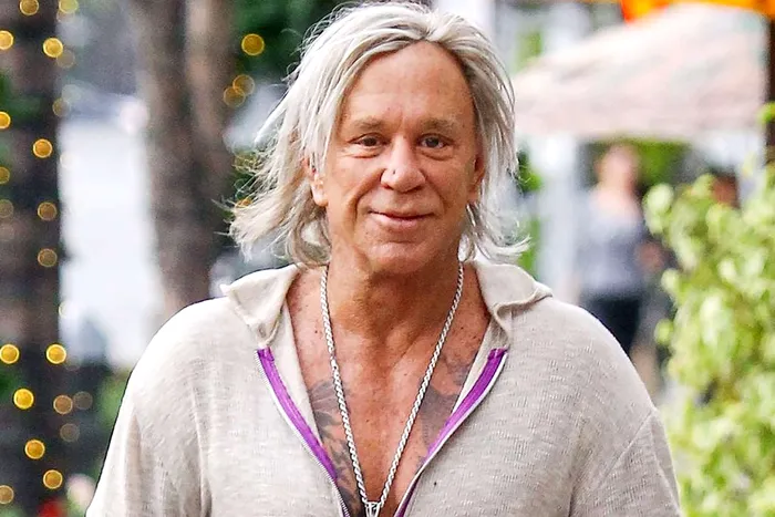 Starul Mickey Rourke, impresionat de talentul uriaș al unui român. ”Greu găsești la Hollywood un actor capabil de un asemenea rol”. La cine se referă, de fapt EXCLUSIV
