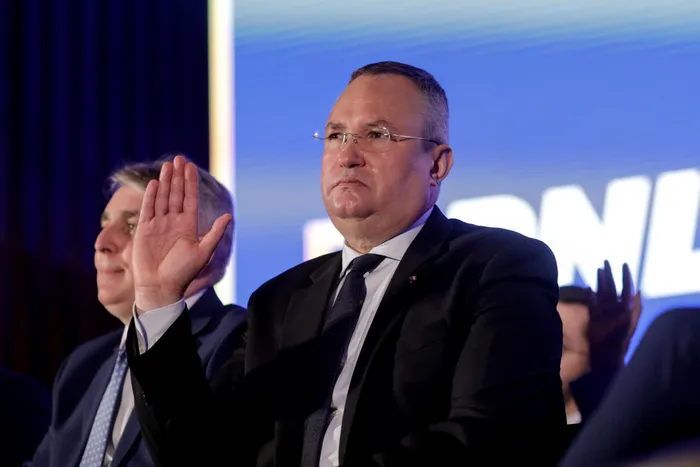 Explicația dată de Nicolae Ciucă, după ce clipul în care enumeră calitățile premierului Ciolacu a devenit viral: ”Nu s-a prins toată lumea de ironie!”