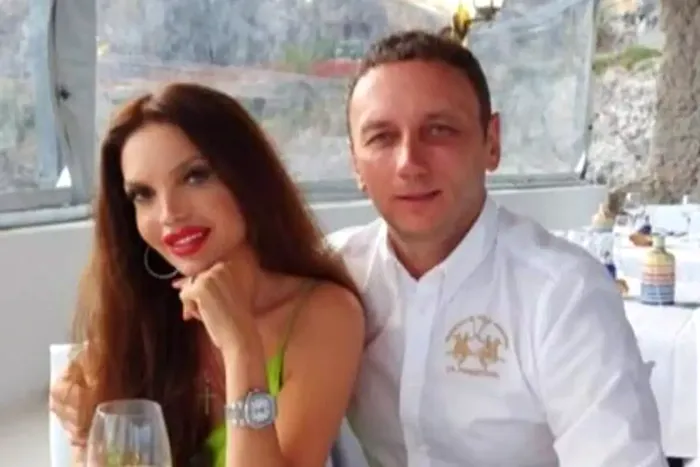 Clipe de coșmar pentru Cristina Spătar. Vedeta încă se luptă cu tatăl copiilor ei prin tribunale ”Ne judecăm. Sunt drepturile copiilor!”