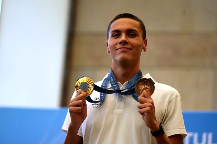 Motivul pentru care David Popovici nu știe câți bani are în cont „Încerc să stau cât mai departe”