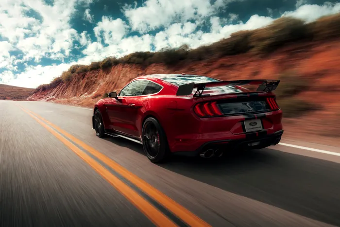 ford mustang 2019 3