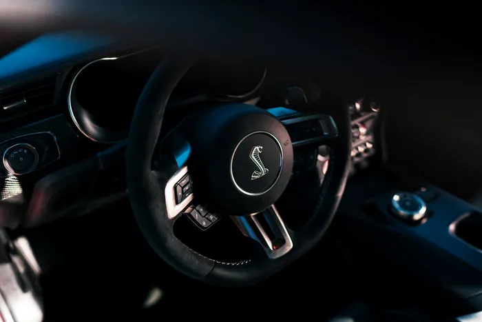 ford mustang 2019 4