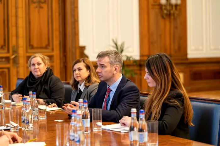 În cadrul întâlnirii dintre Ilie Bolojan și Cristian Josan, managerul general al Amazon