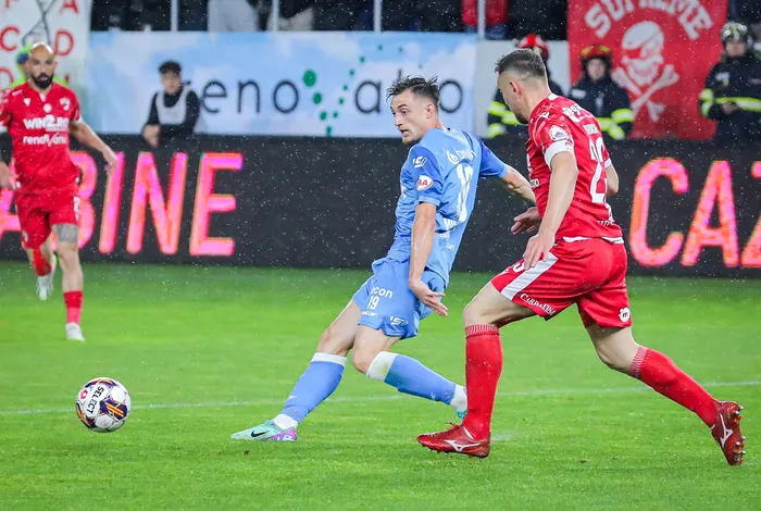 Dinamo a prins barajul pentru menținerea în Superligă. Ce echipe s-au mai salvat și cine a retrogradat. Clasamentul final